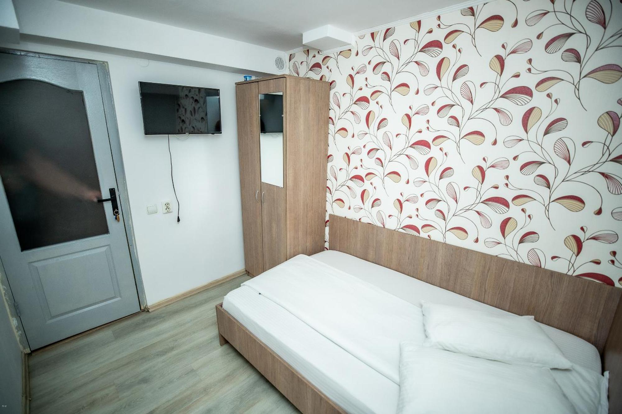 Nelana Hostel Κλουζ-Ναπόκα Εξωτερικό φωτογραφία